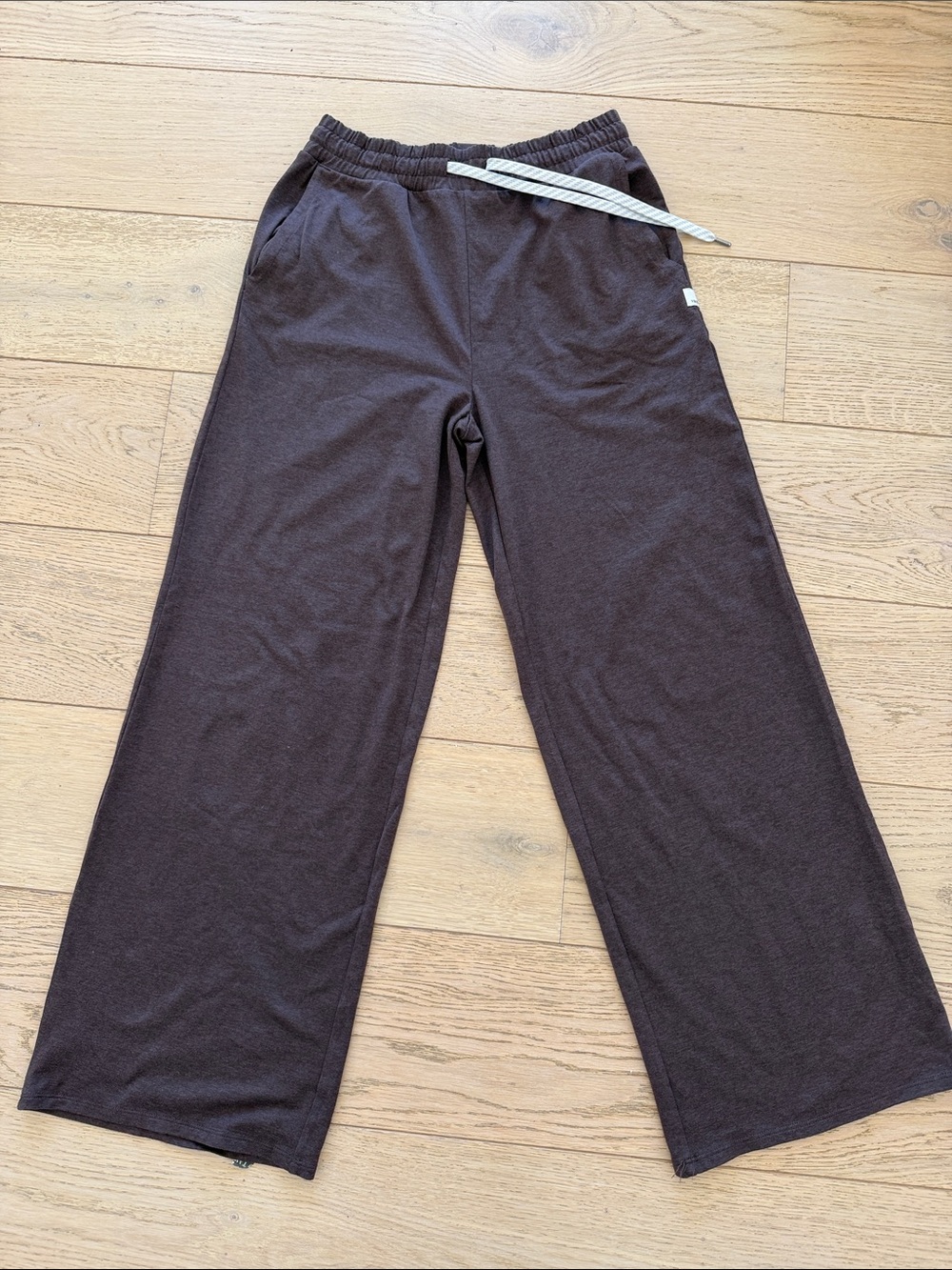 Vuori Halo Easy Wide Leg Drawstring Pants in Dark Brown - Short - Picture 2 of 4